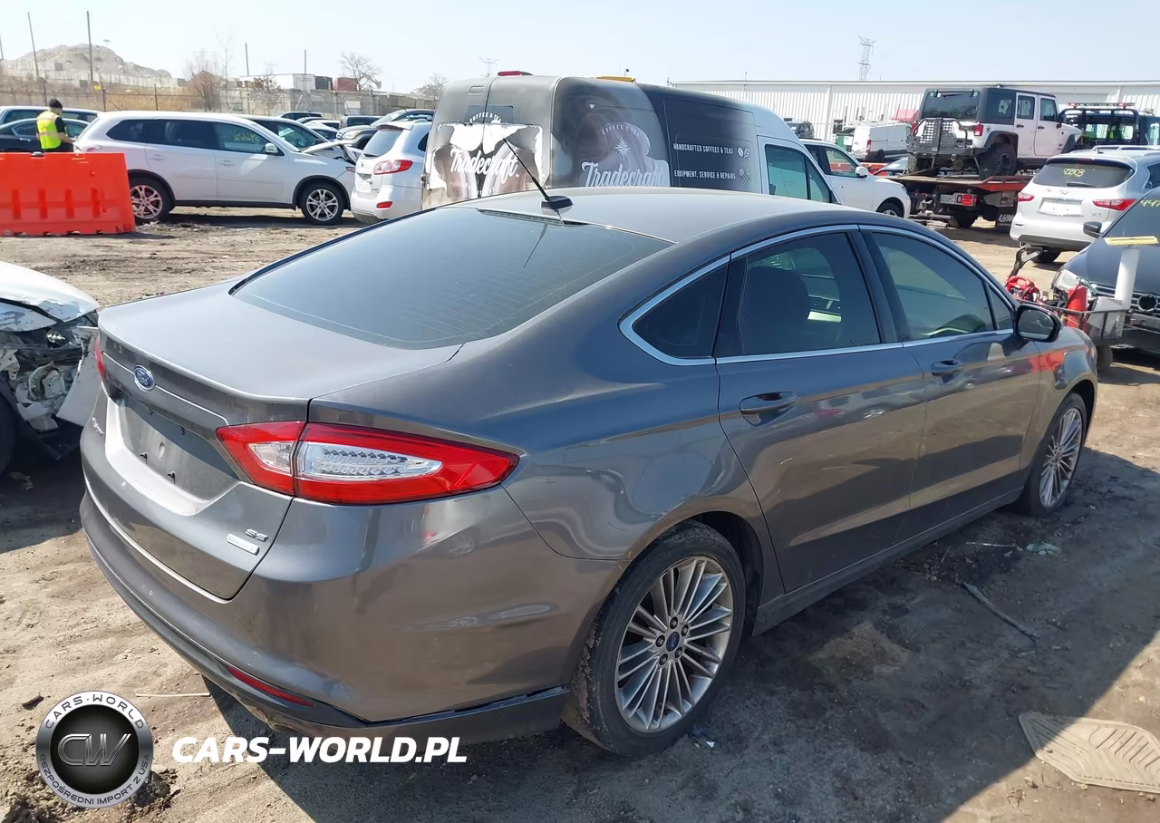 2013 Ford Fusion Se VIN:3FA6P0HR7DR259816 - 4