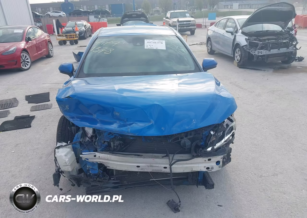 2019 Toyota Camry Le VIN:4T1B11HKXKU263380 - 12