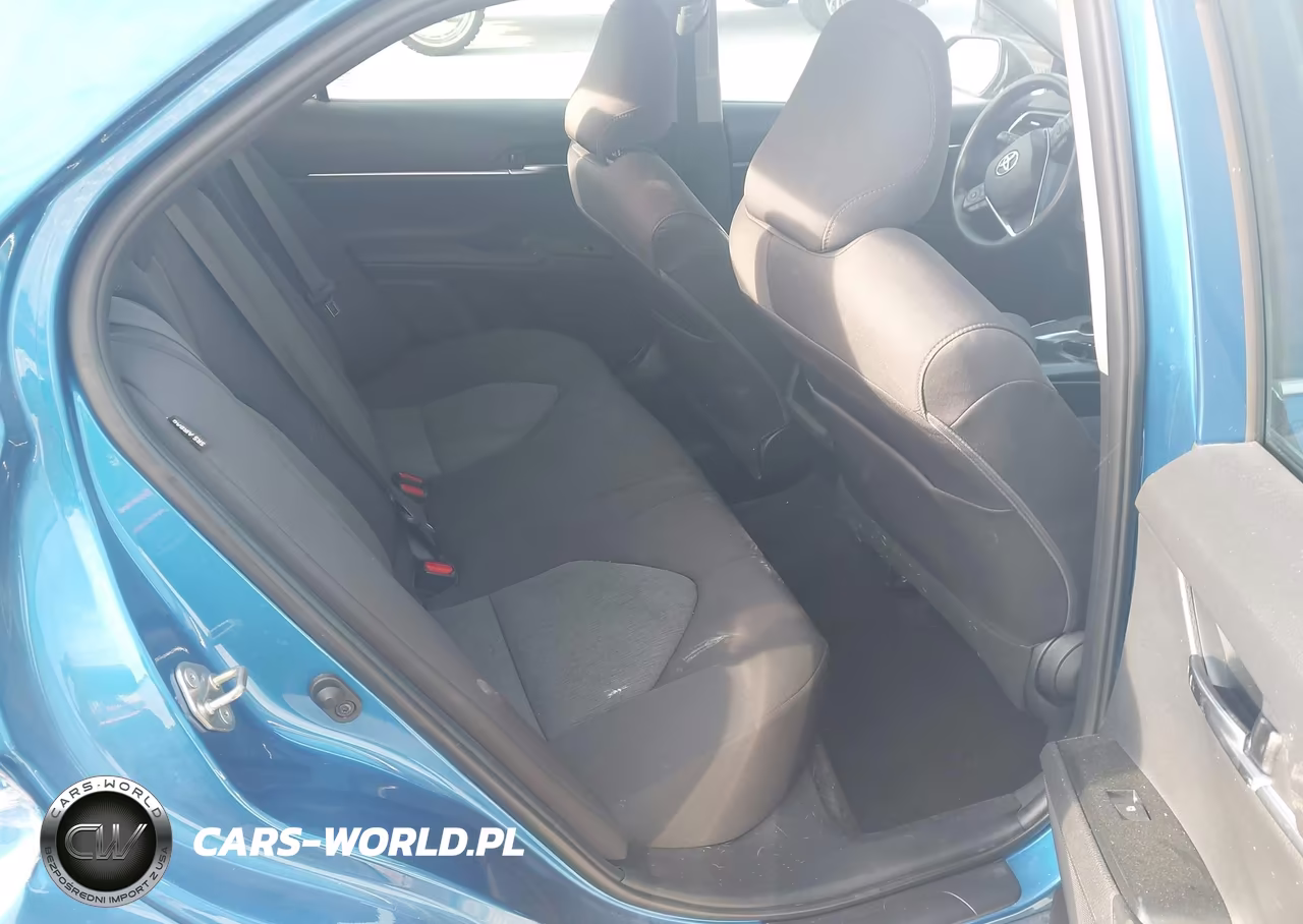 2019 Toyota Camry Le VIN:4T1B11HKXKU263380 - 8