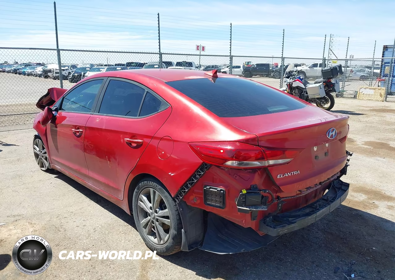 2018 Hyundai Elantra Sel VIN:5NPD84LF3JH251116 - 3