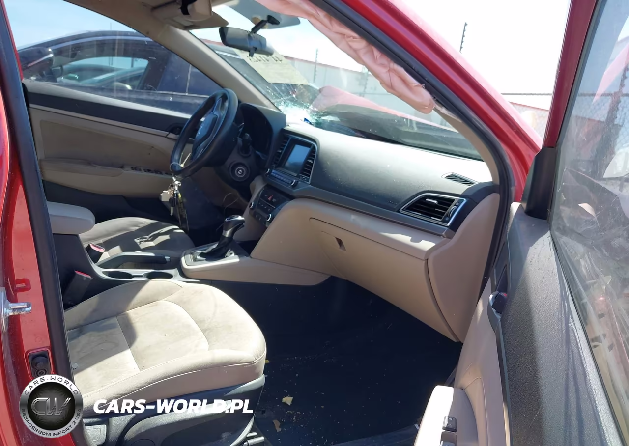 2018 Hyundai Elantra Sel VIN:5NPD84LF3JH251116 - 5