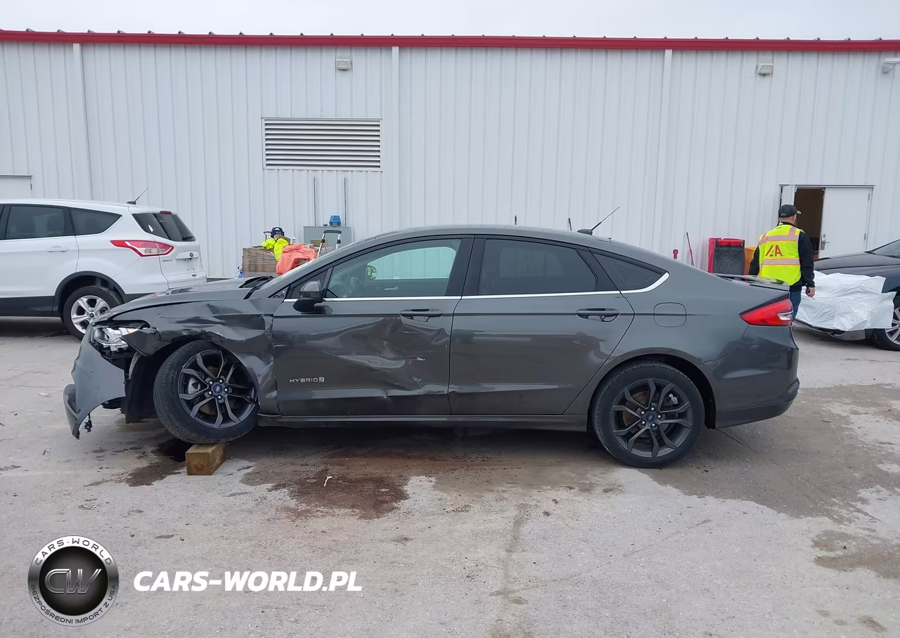 2018 Ford Fusion Hybrid Se VIN:3FA6P0LU5JR145921 - 14