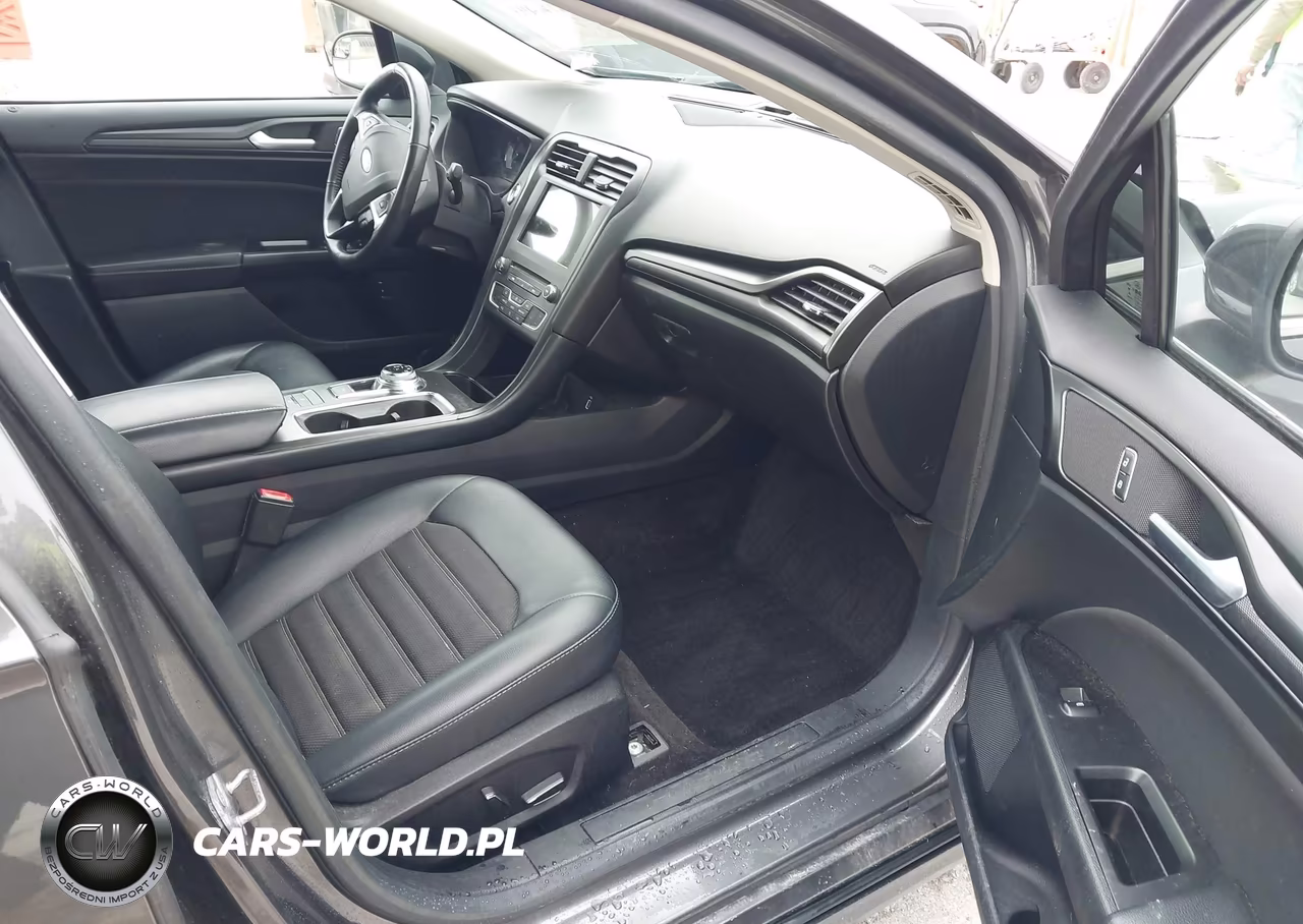 2018 Ford Fusion Hybrid Se VIN:3FA6P0LU5JR145921 - 5