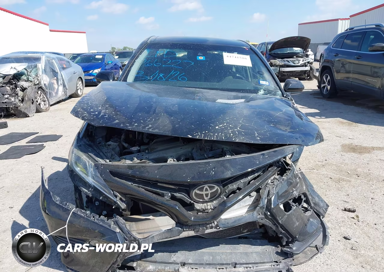2018 Toyota Camry Se VIN:JTNB11HK1J3002109 - 13