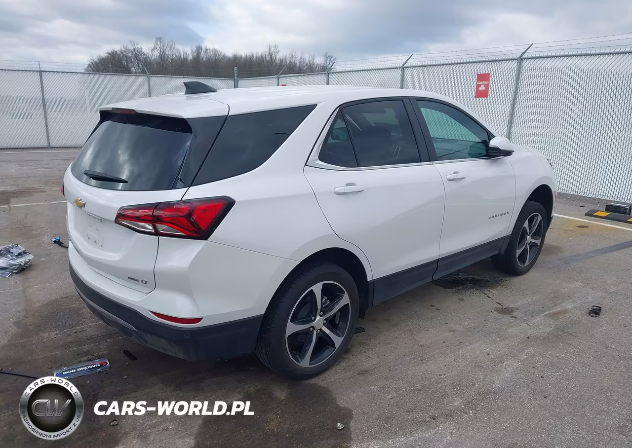2023 Chevrolet Equinox Awd Lt VIN:3GNAXUEG4PL269247 - 4