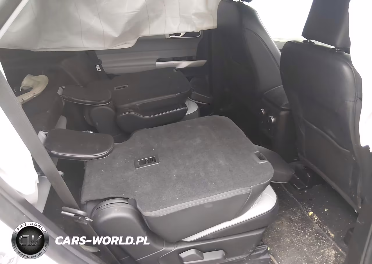 2021 Ford Explorer Xlt VIN:1FMSK8DH9MGA76259 - 8