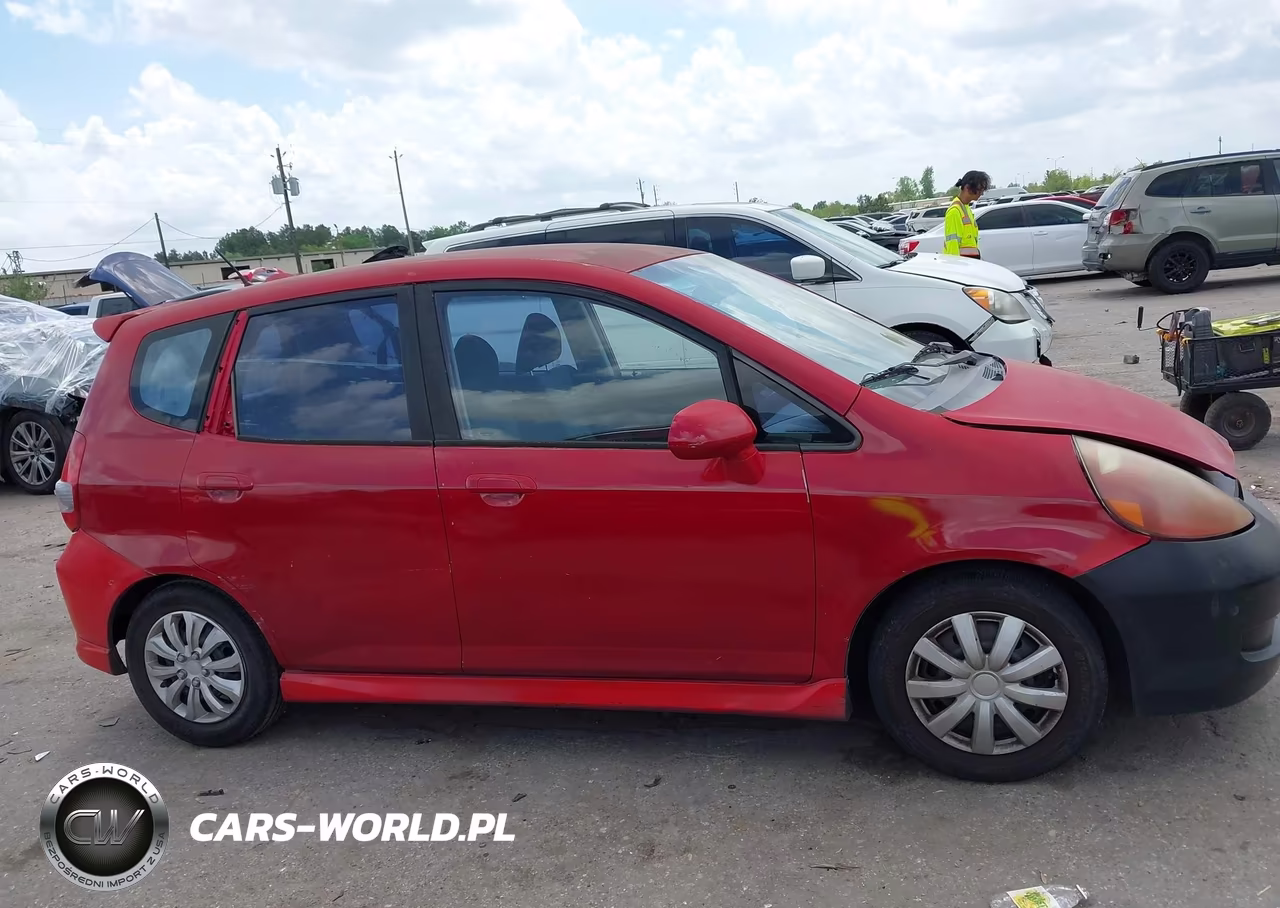 2007 Honda Fit Sport VIN:JHMGD38657S029584 - 13