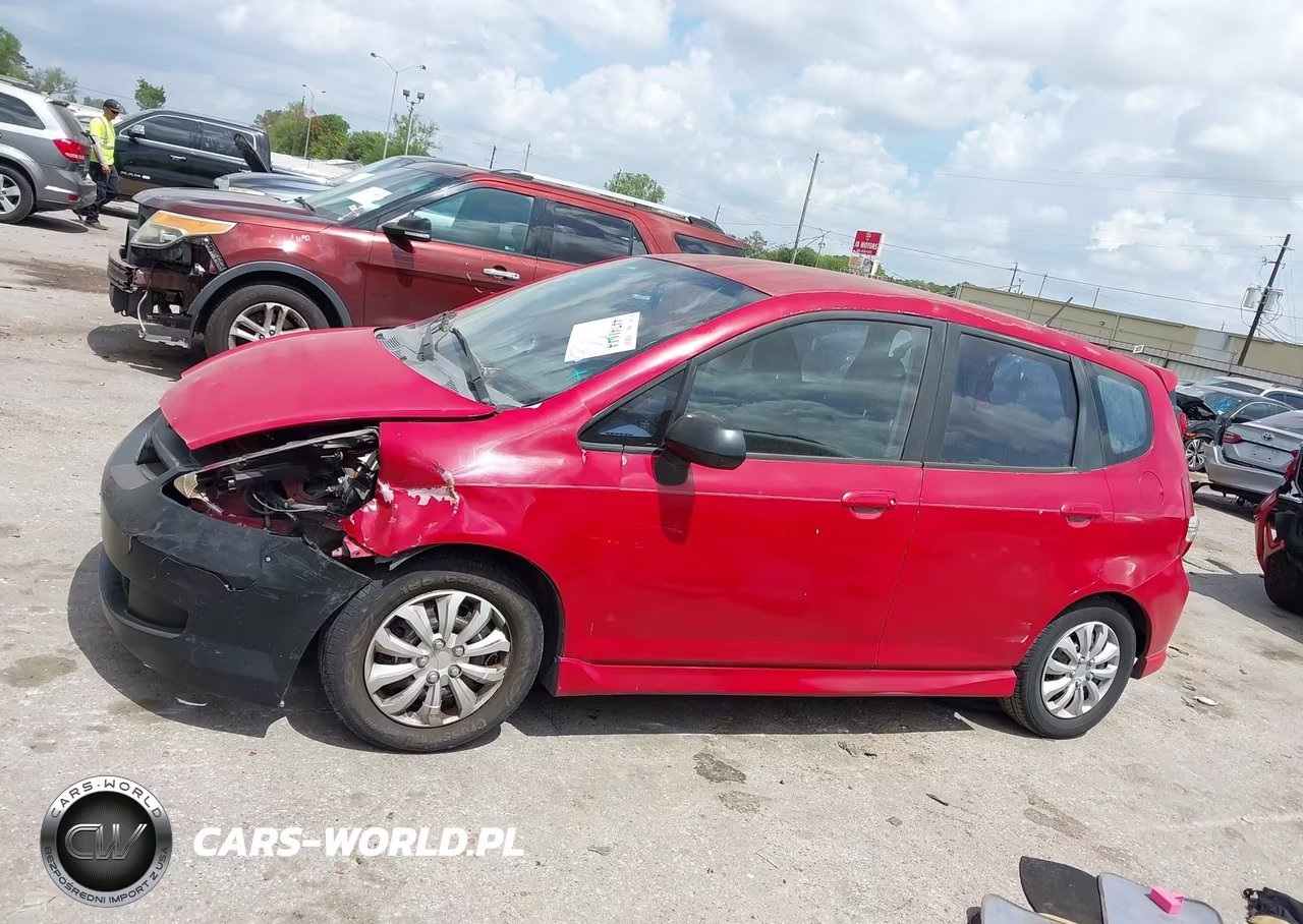 2007 Honda Fit Sport VIN:JHMGD38657S029584 - 14
