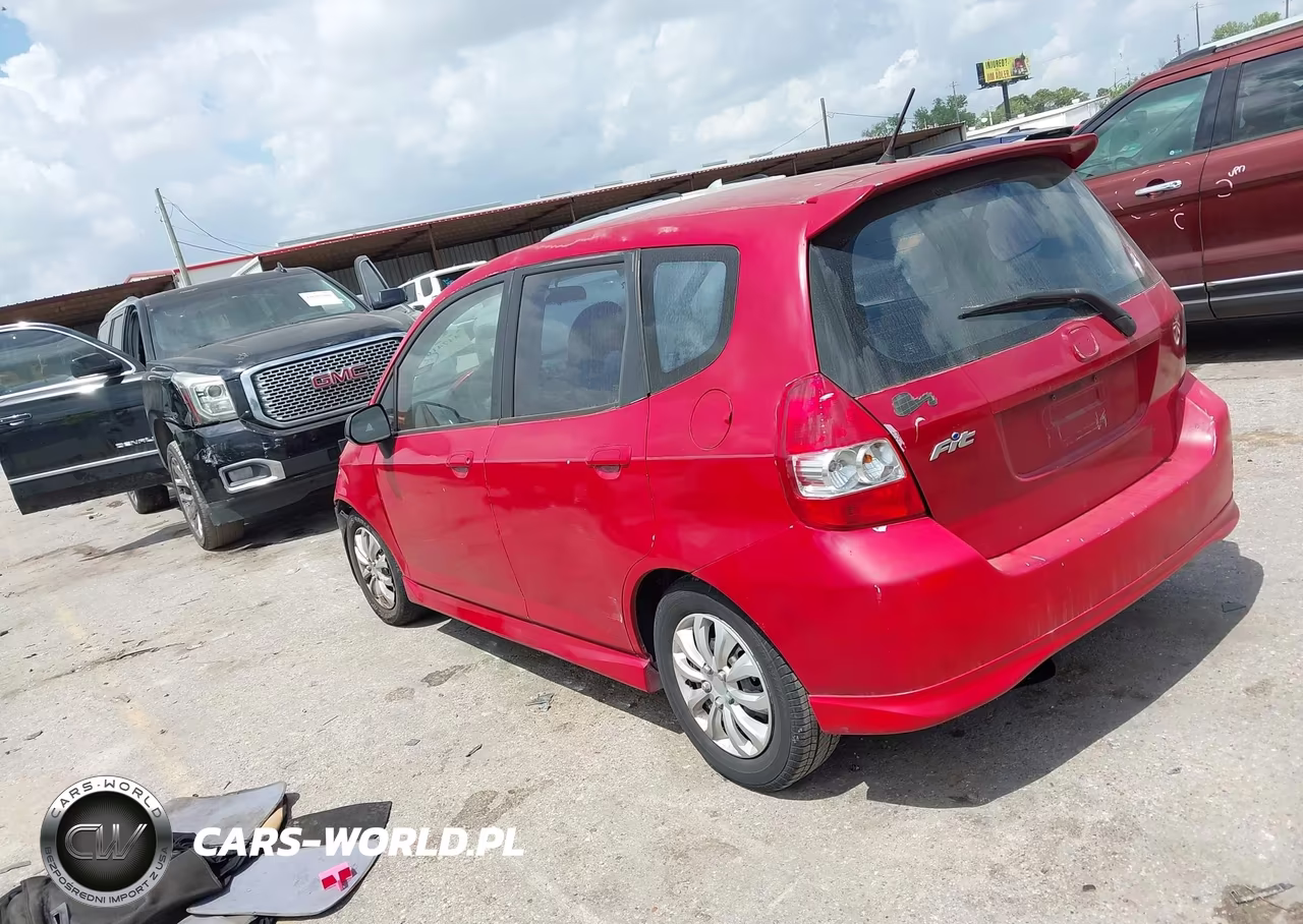 2007 Honda Fit Sport VIN:JHMGD38657S029584 - 3