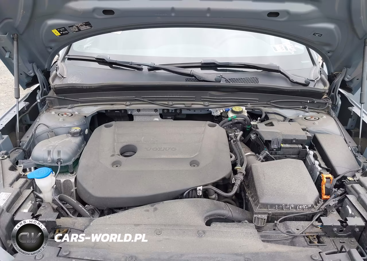 2023 Volvo Xc40 B5 Plus Dark Theme VIN:YV4L12UW3P2051217 - 10