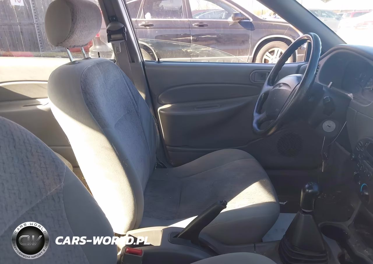 1999 Ford Escort Lx VIN:1FAFP10P8XW221545 - 5