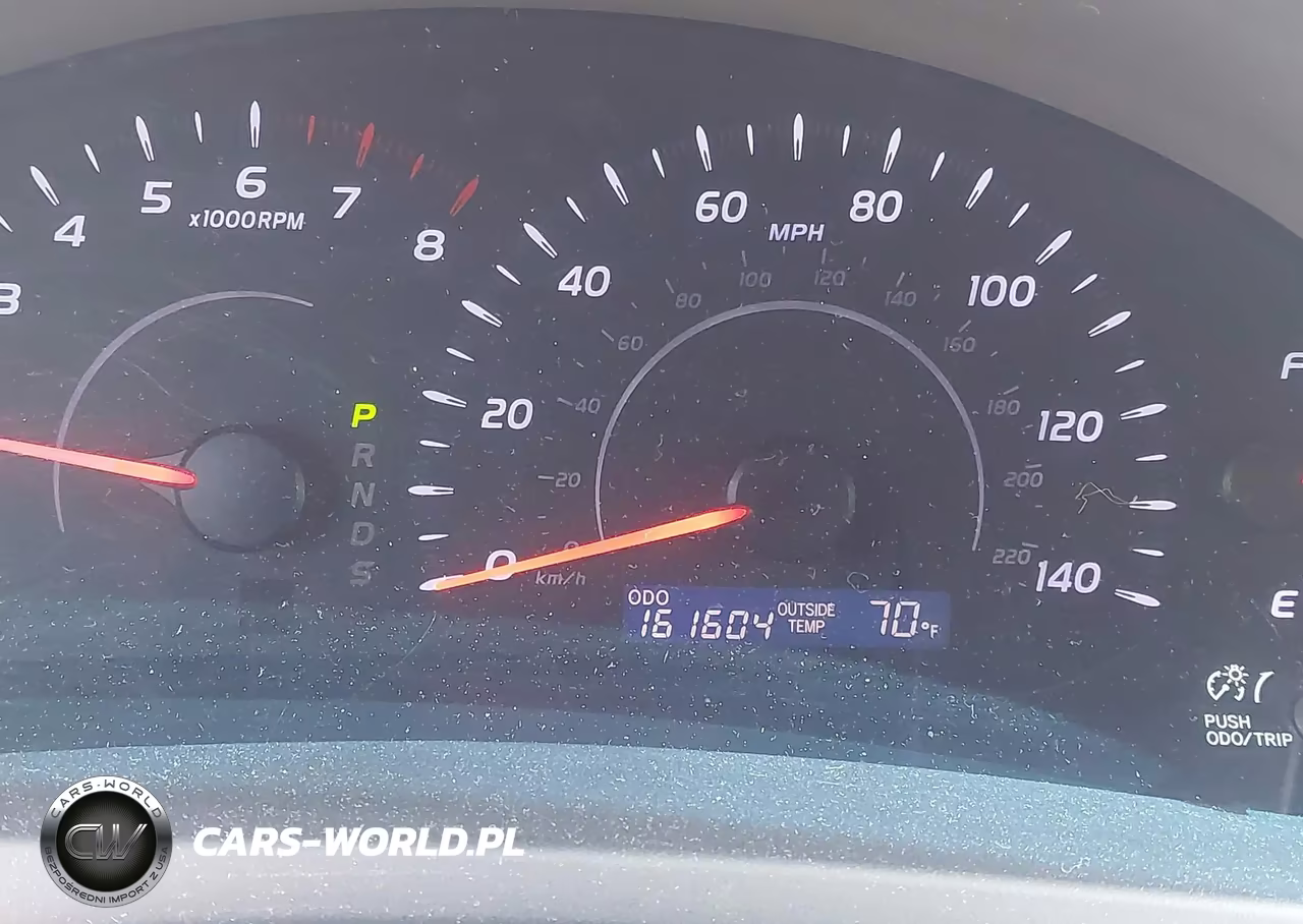 2010 Toyota Camry Le VIN:4T1BF3EKXAU113902 - 15