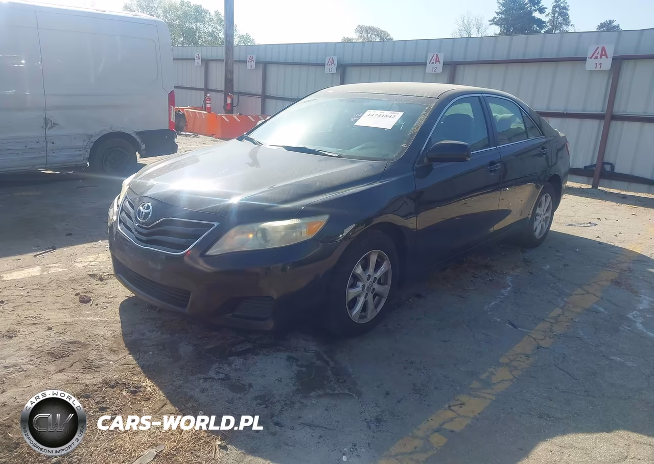 2010 Toyota Camry Le VIN:4T1BF3EKXAU113902 - 2