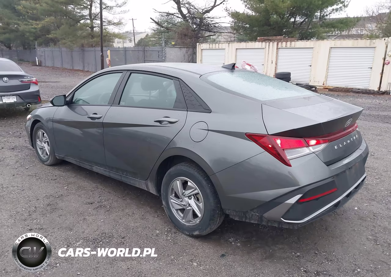 2025 Hyundai Elantra Se VIN:KMHLL4DG1SU941130 - 3
