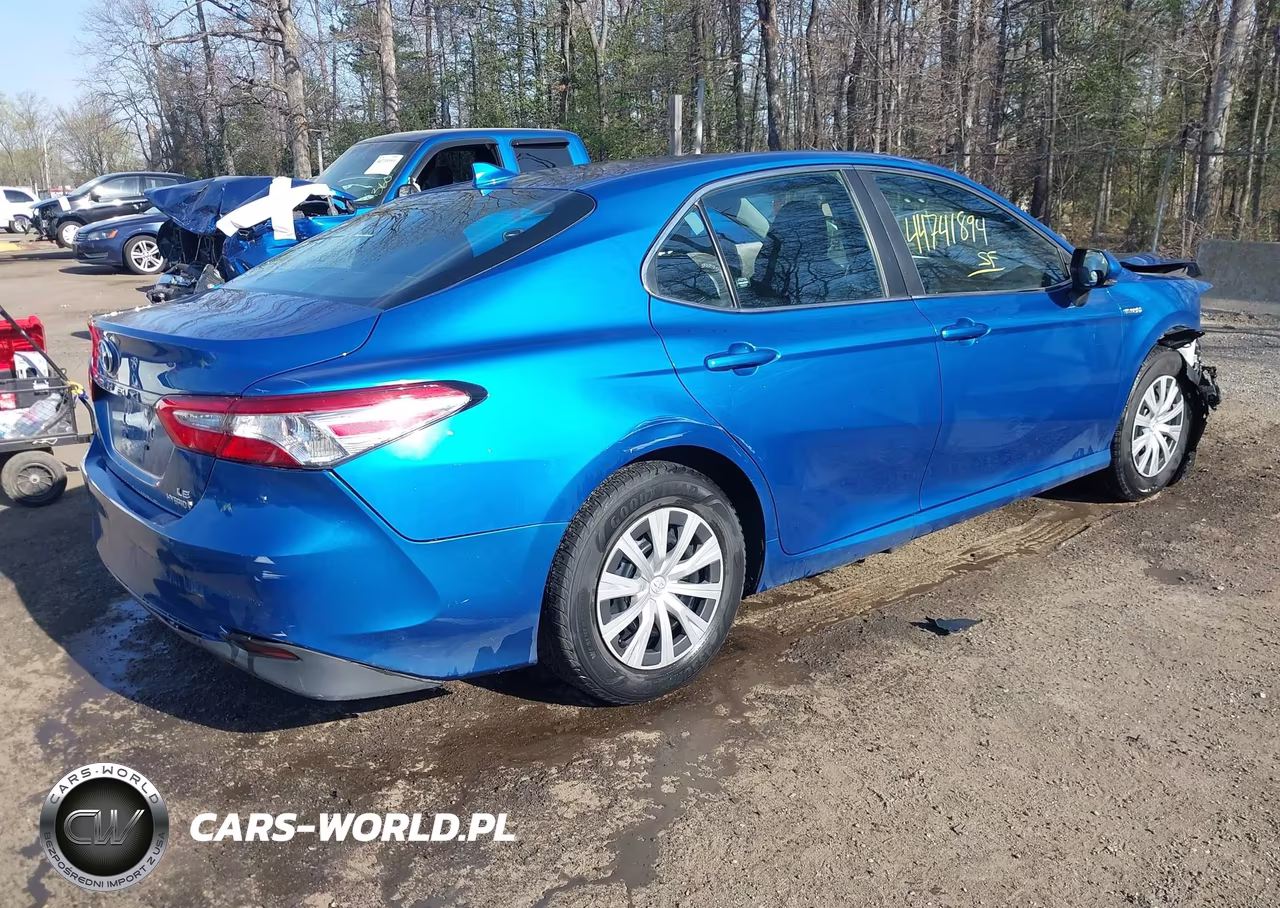 2020 Toyota Camry Le Hybrid VIN:4T1L31AK5LU010817 - 4