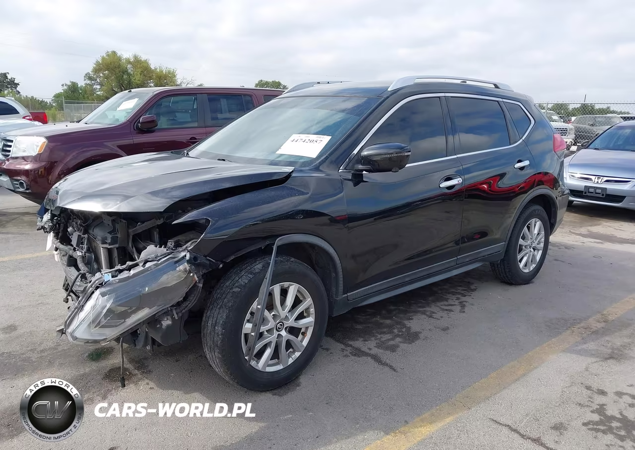 2017 Nissan Rogue Sv VIN:KNMAT2MVXHP616076 - 2