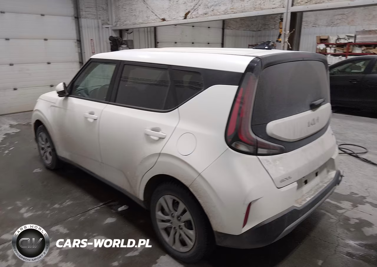 2023 Kia Soul Lx VIN:KNDJ23AU8P7890704 - 3
