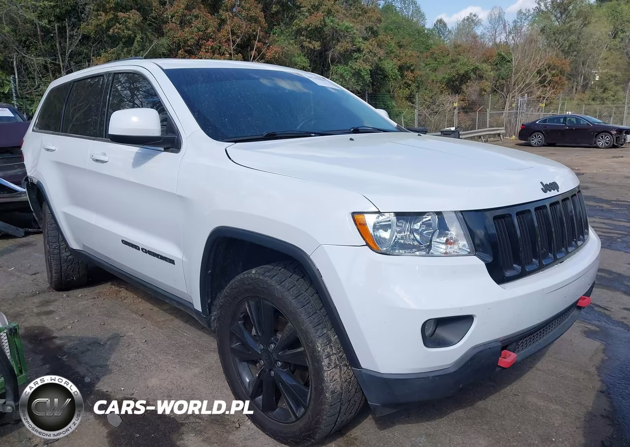 2013 Jeep Grand Cherokee Laredo Altitude – zdjęcie 1 z 16