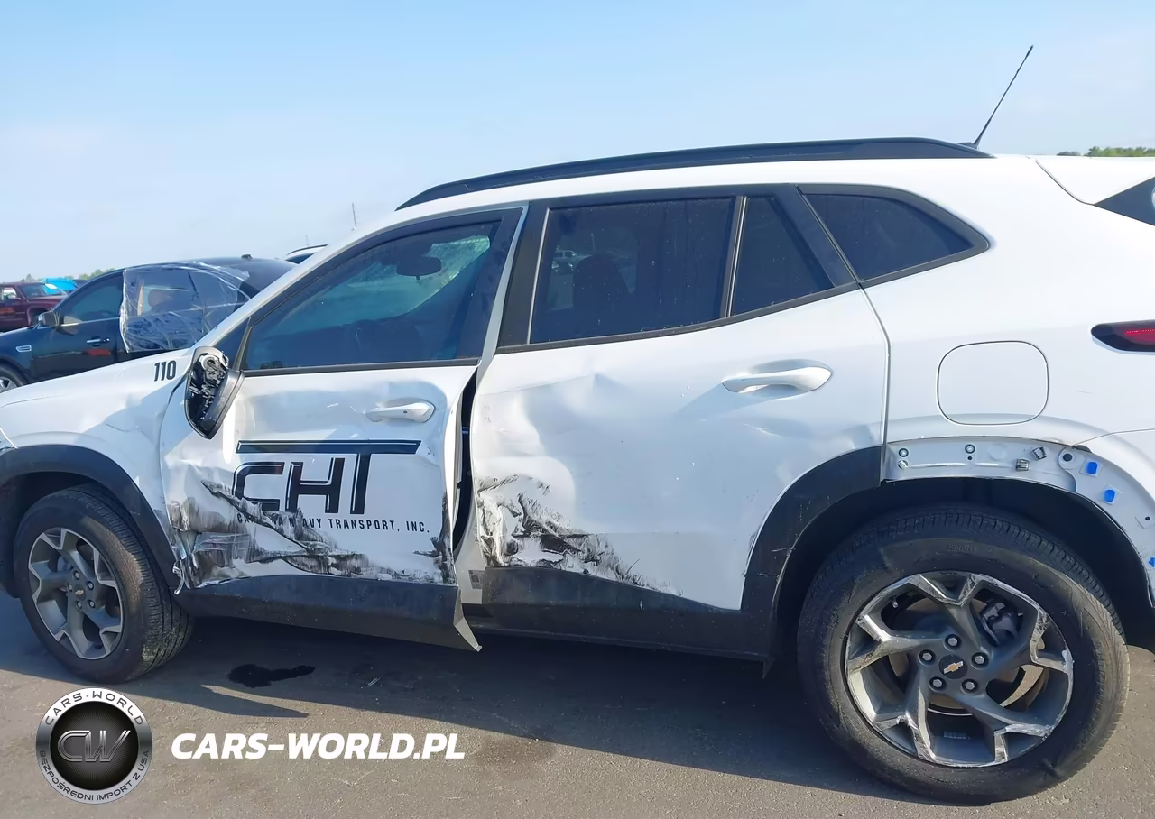 2025 Chevrolet Trax Fwd Lt VIN:KL77LHEP2SC158073 - 14