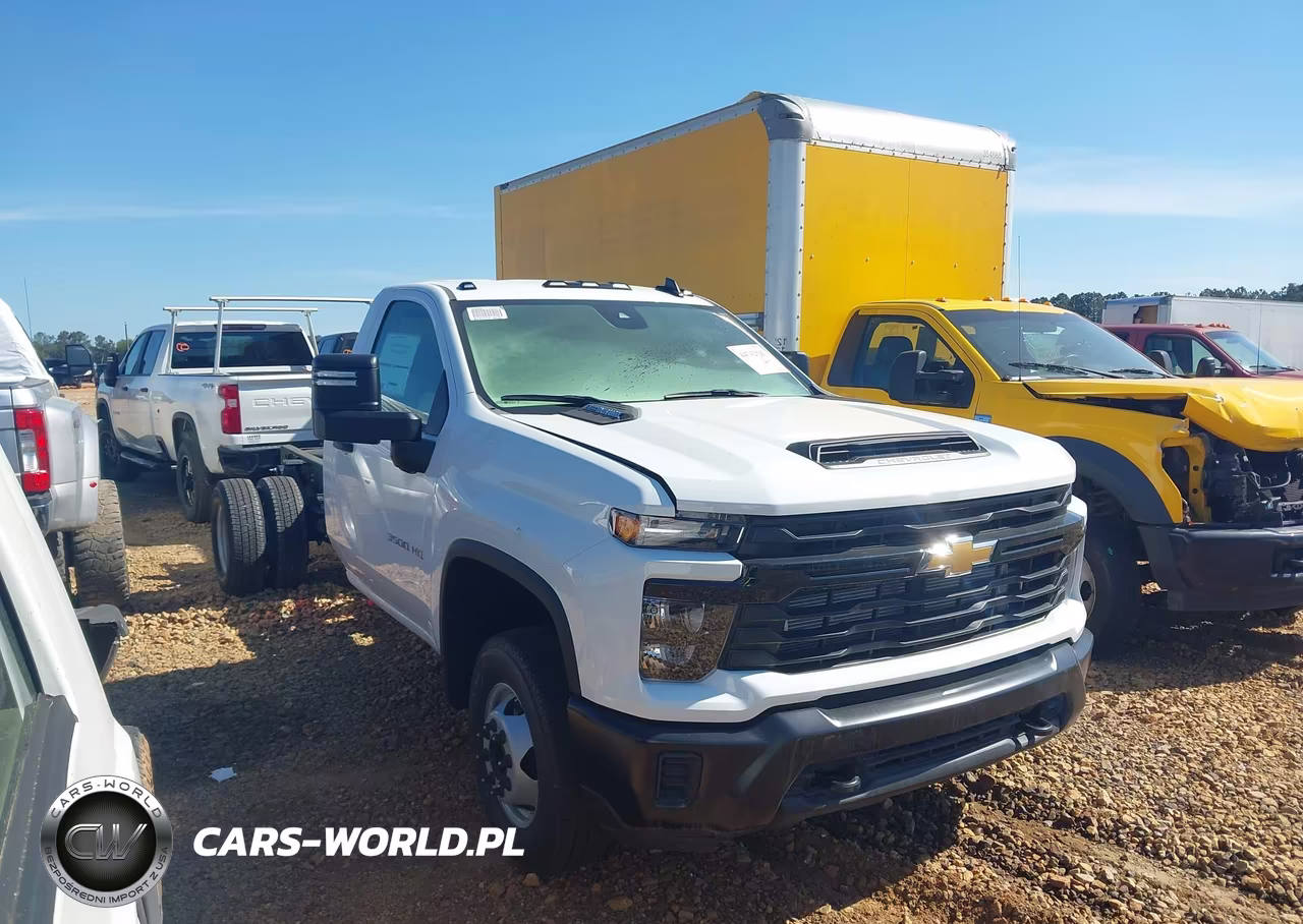 2026 Chevrolet Silverado 3500Hd Chassis Work Truck VIN:1GB3AREY7TF122776 - 13