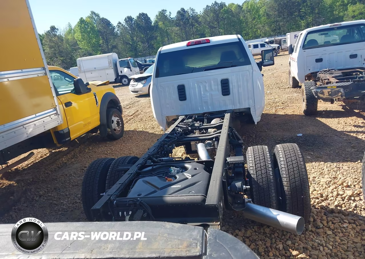 2026 Chevrolet Silverado 3500Hd Chassis Work Truck VIN:1GB3AREY7TF122776 - 15