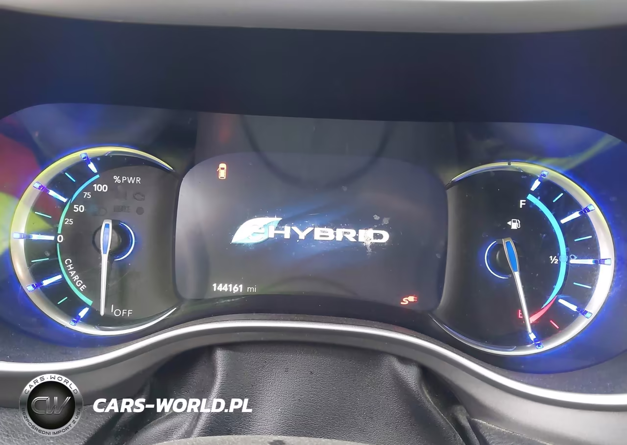 2021 Chrysler Pacifica Hybrid Touring L VIN:2C4RC1L75MR605964 - 7