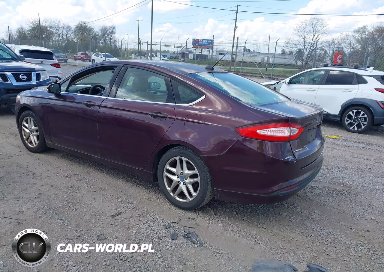 2013 Ford Fusion Se VIN:3FA6P0HR4DR110537 - 3