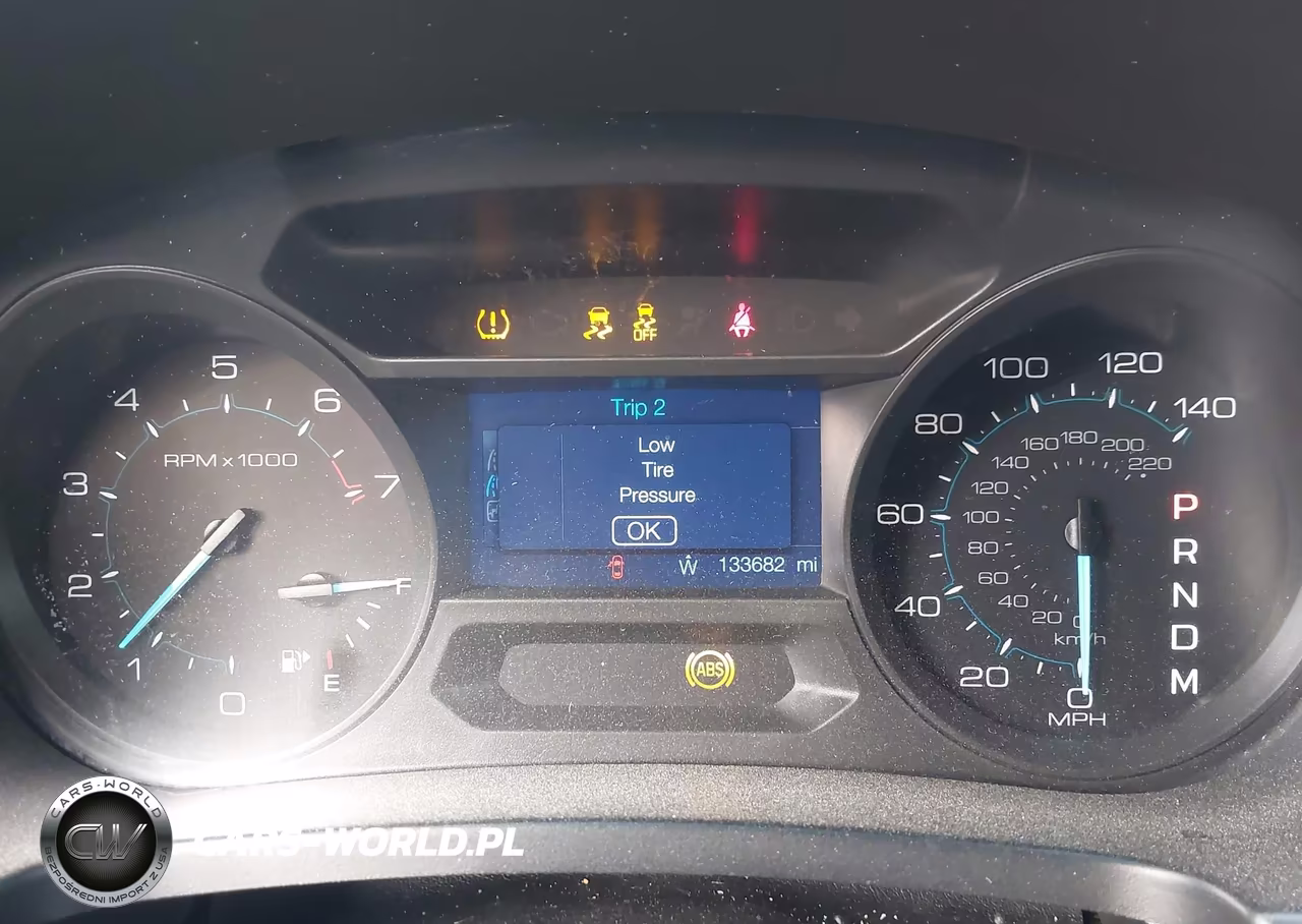 2014 Ford Explorer VIN:1FM5K7B86EGA88882 - 7