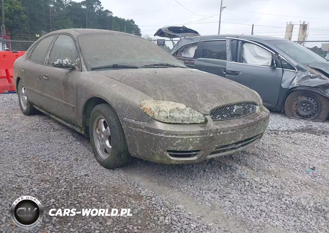 2005 Ford Taurus Se