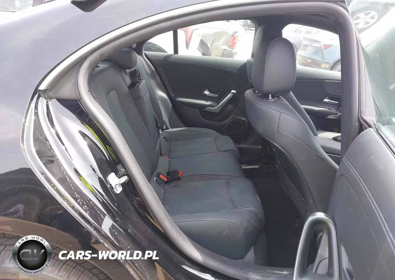 2025 Mercedes-Benz Cla 250 Coupe 4Matic VIN:W1K5J4HB5SN555229 - 8