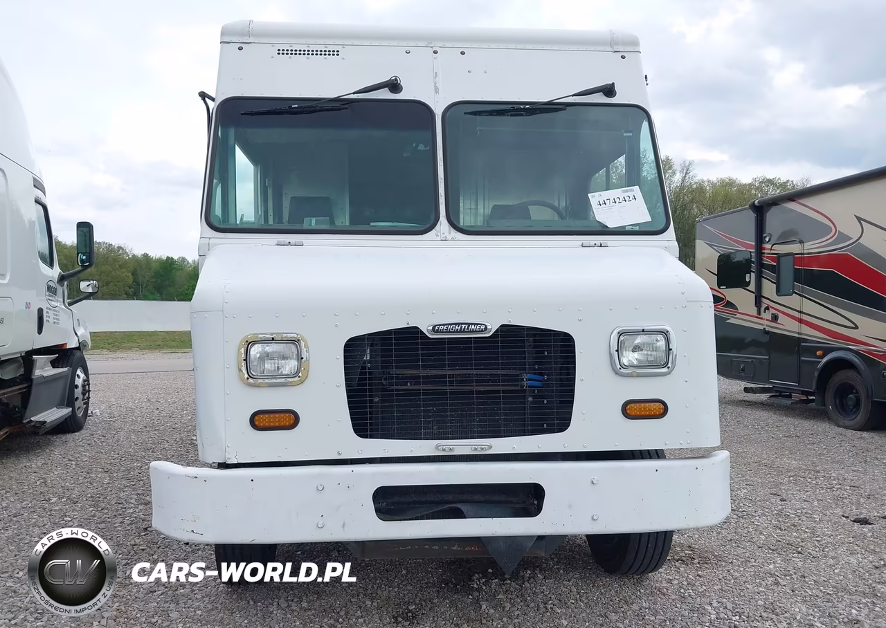 2012 Freightliner Chassis M Line Walk-In Van VIN:4UZAC3DV8CCBT7157 - 11
