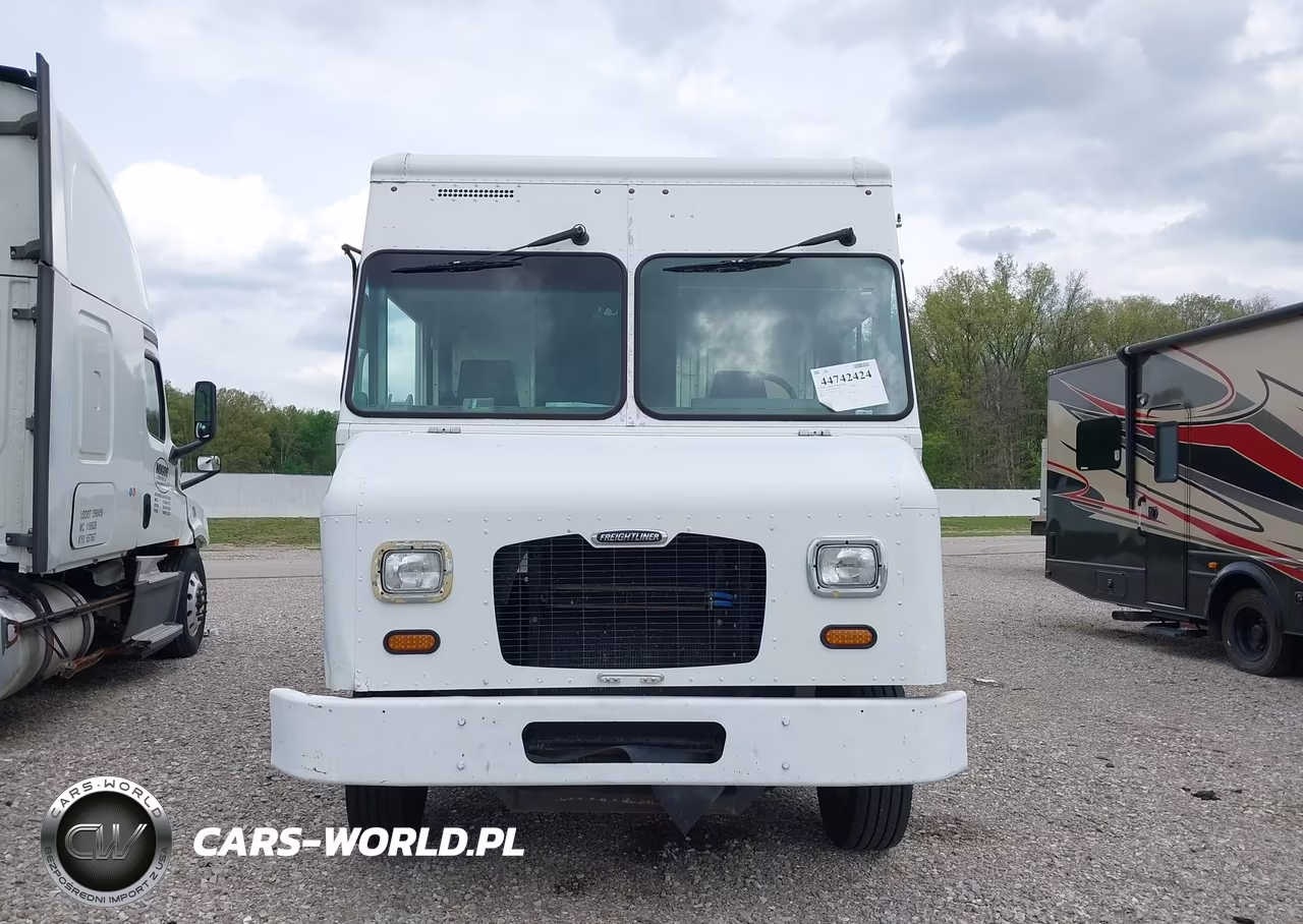 2012 Freightliner Chassis M Line Walk-In Van VIN:4UZAC3DV8CCBT7157 - 13
