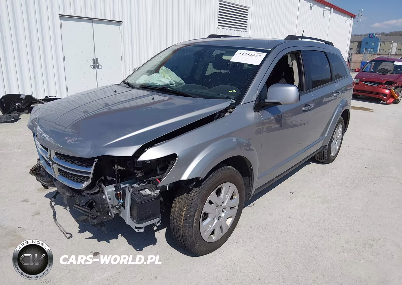 2019 Dodge Journey Se VIN:3C4PDCBBXKT719426 - 2