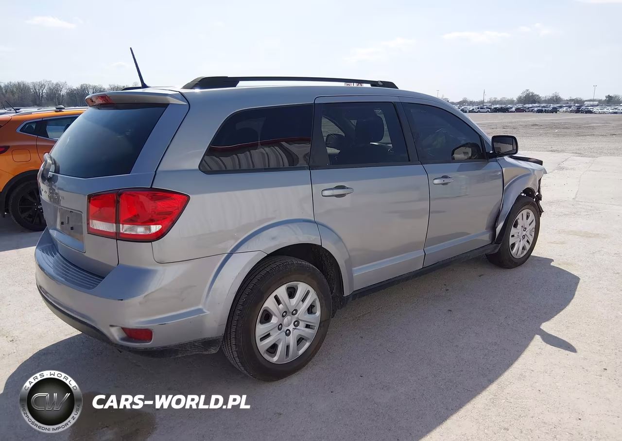 2019 Dodge Journey Se VIN:3C4PDCBBXKT719426 - 4
