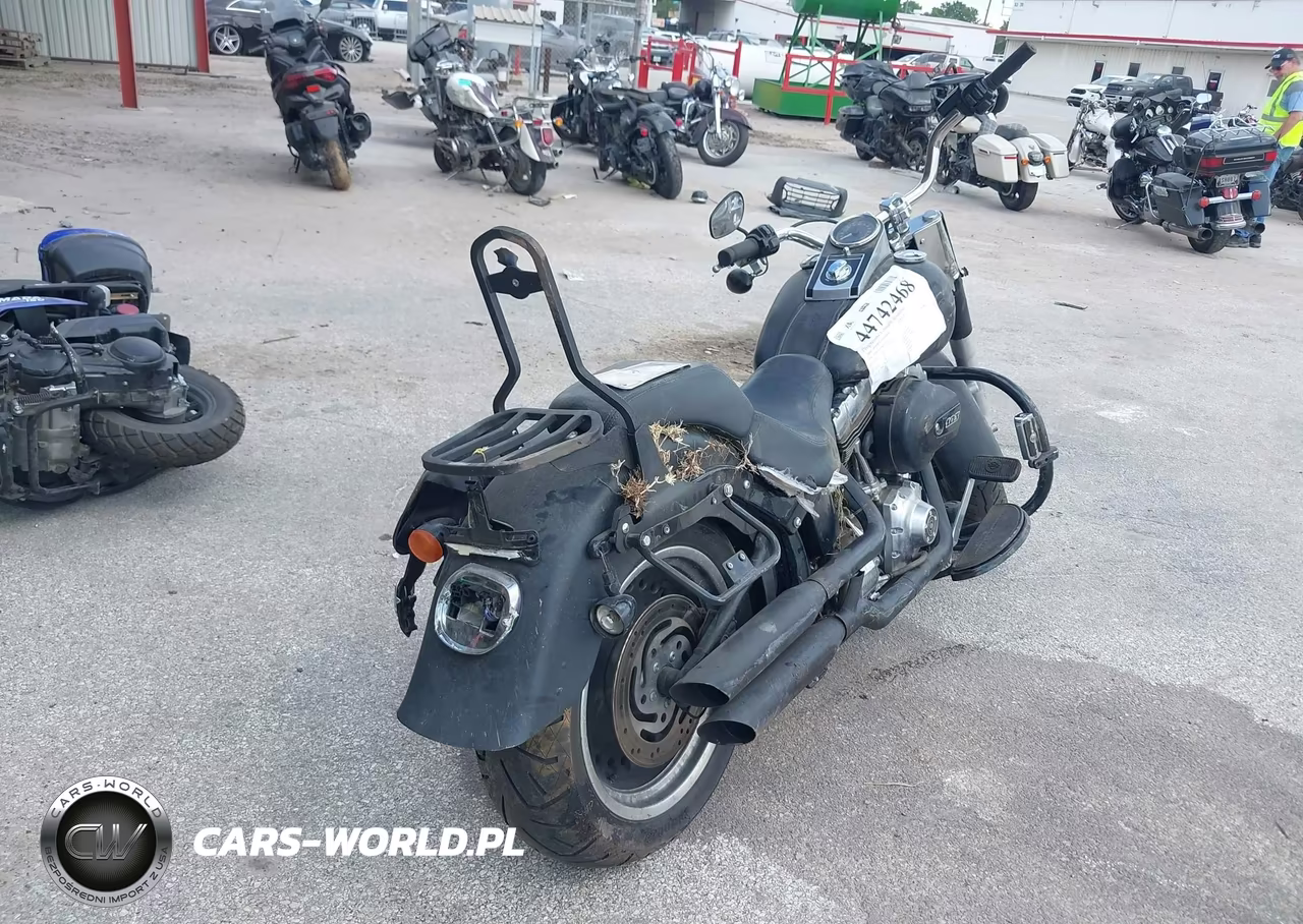 2016 Harley-Davidson Flstfb Fatboy Lo VIN:1HD1JNV39GC015797 - 4
