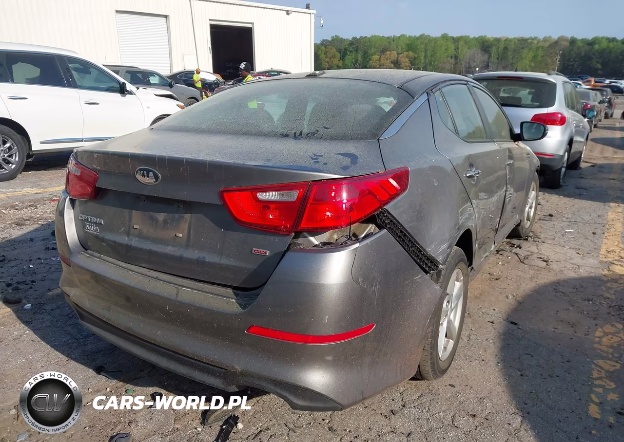 2015 Kia Optima Lx VIN:5XXGM4A73FG379217 - 4