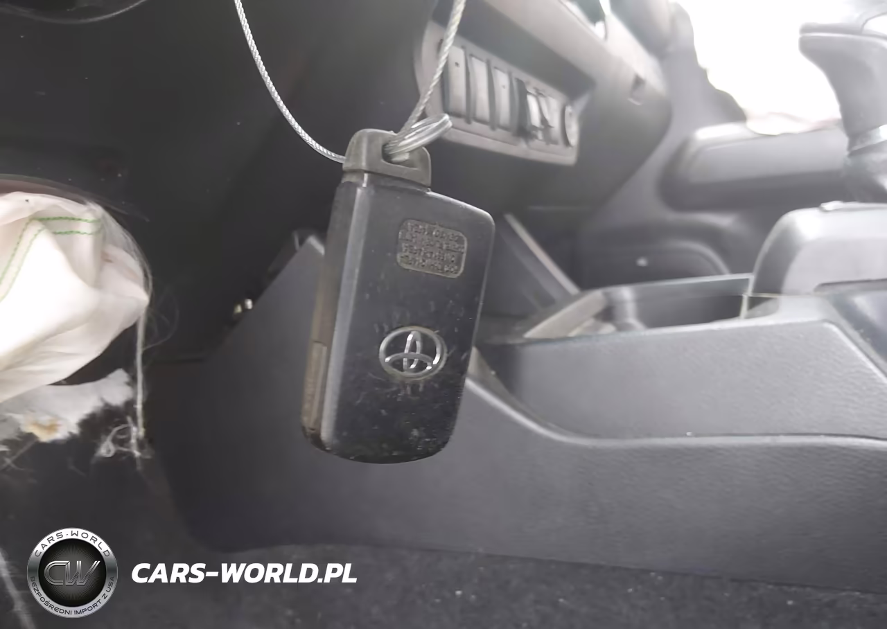 2018 Toyota Tacoma Trd Off Road VIN:5TFCZ5AN8JX146066 - 11