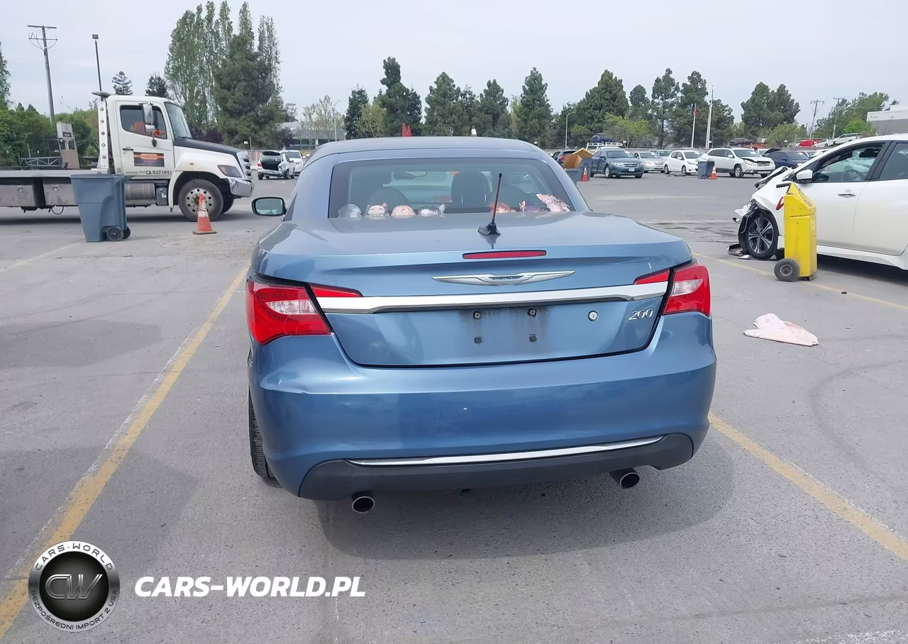 2011 Chrysler 200 Limited VIN:1C3BC7EG6BN616052 - 16