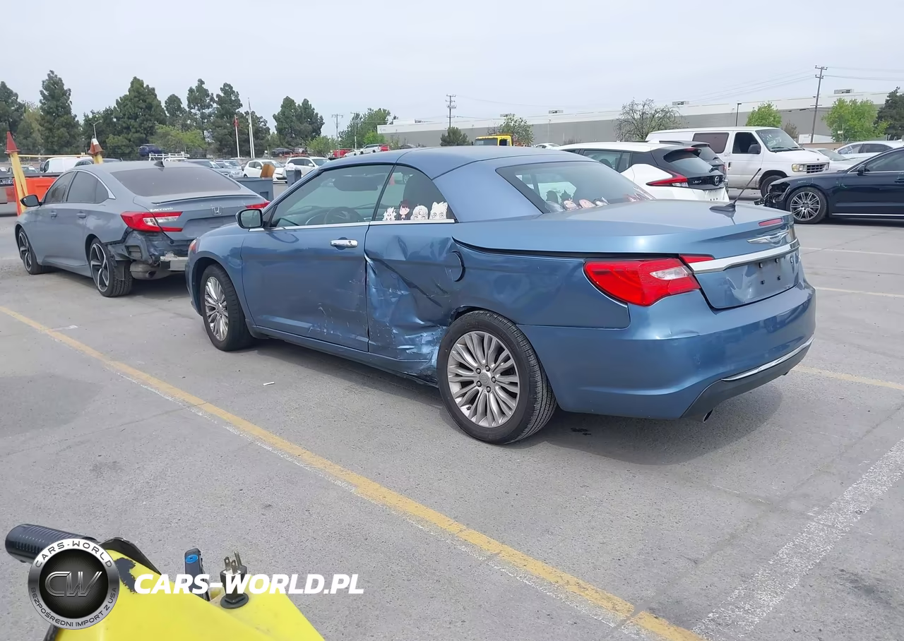 2011 Chrysler 200 Limited VIN:1C3BC7EG6BN616052 - 3