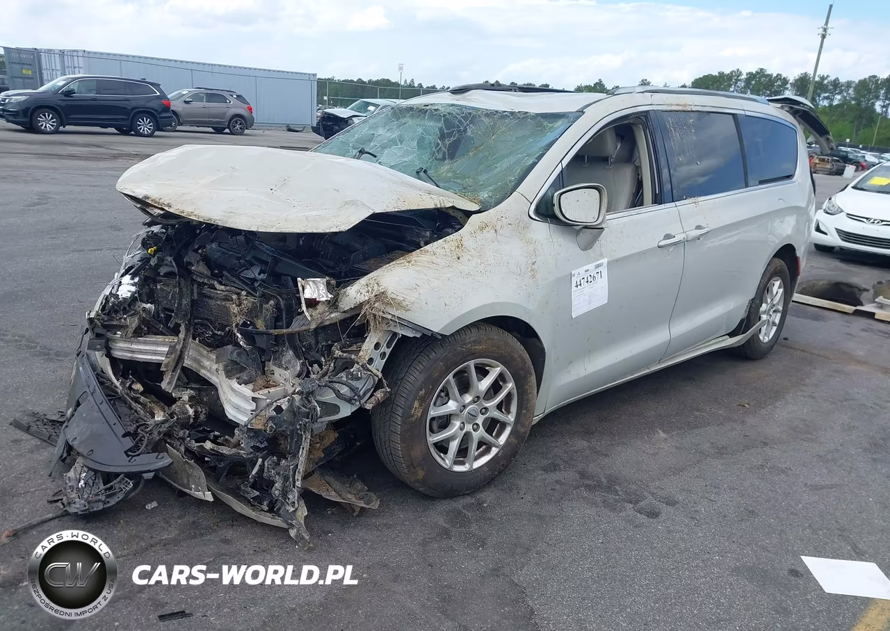 2021 Chrysler Pacifica Touring L VIN:2C4RC1BG0MR590954 - 2
