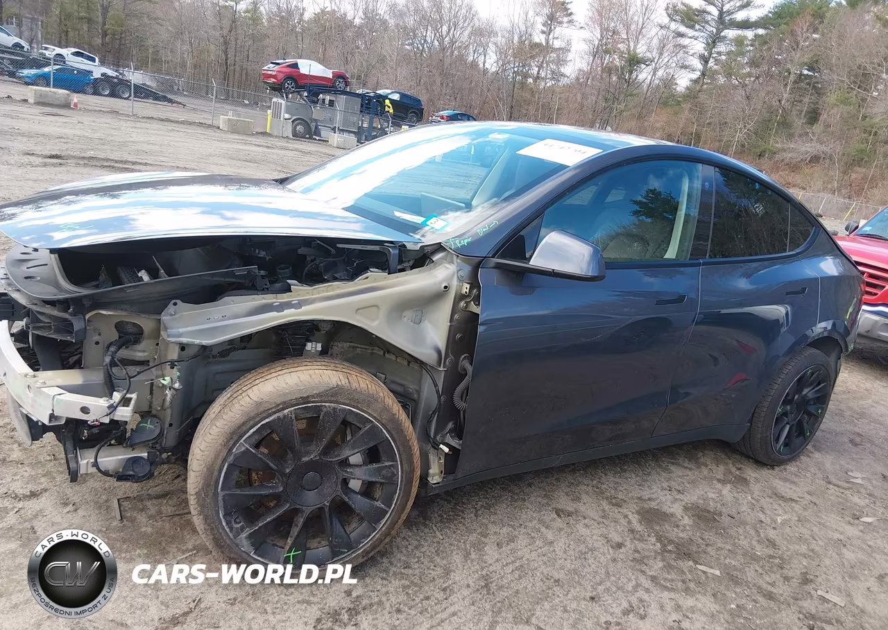 2021 Tesla Model Y Long Range Dual Motor All-Wheel Drive VIN:5YJYGDEE3MF184528 - 14