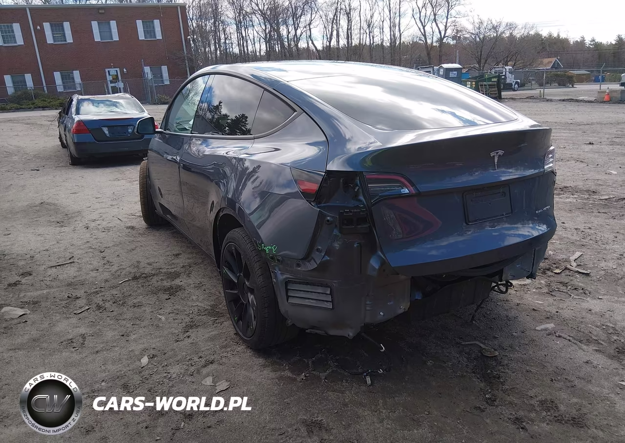 2021 Tesla Model Y Long Range Dual Motor All-Wheel Drive VIN:5YJYGDEE3MF184528 - 3