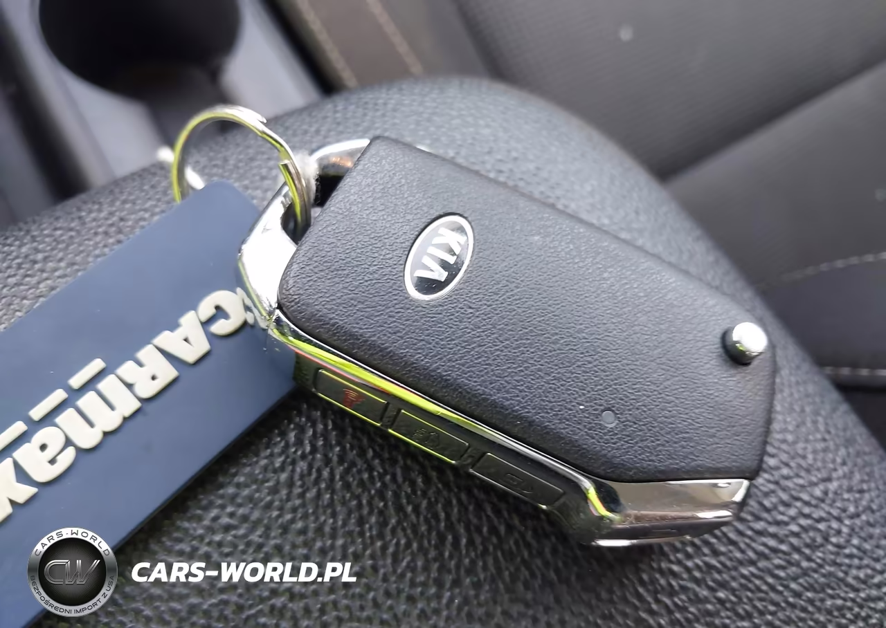 2019 Kia Forte Lxs VIN:3KPF24AD5KE122103 - 11