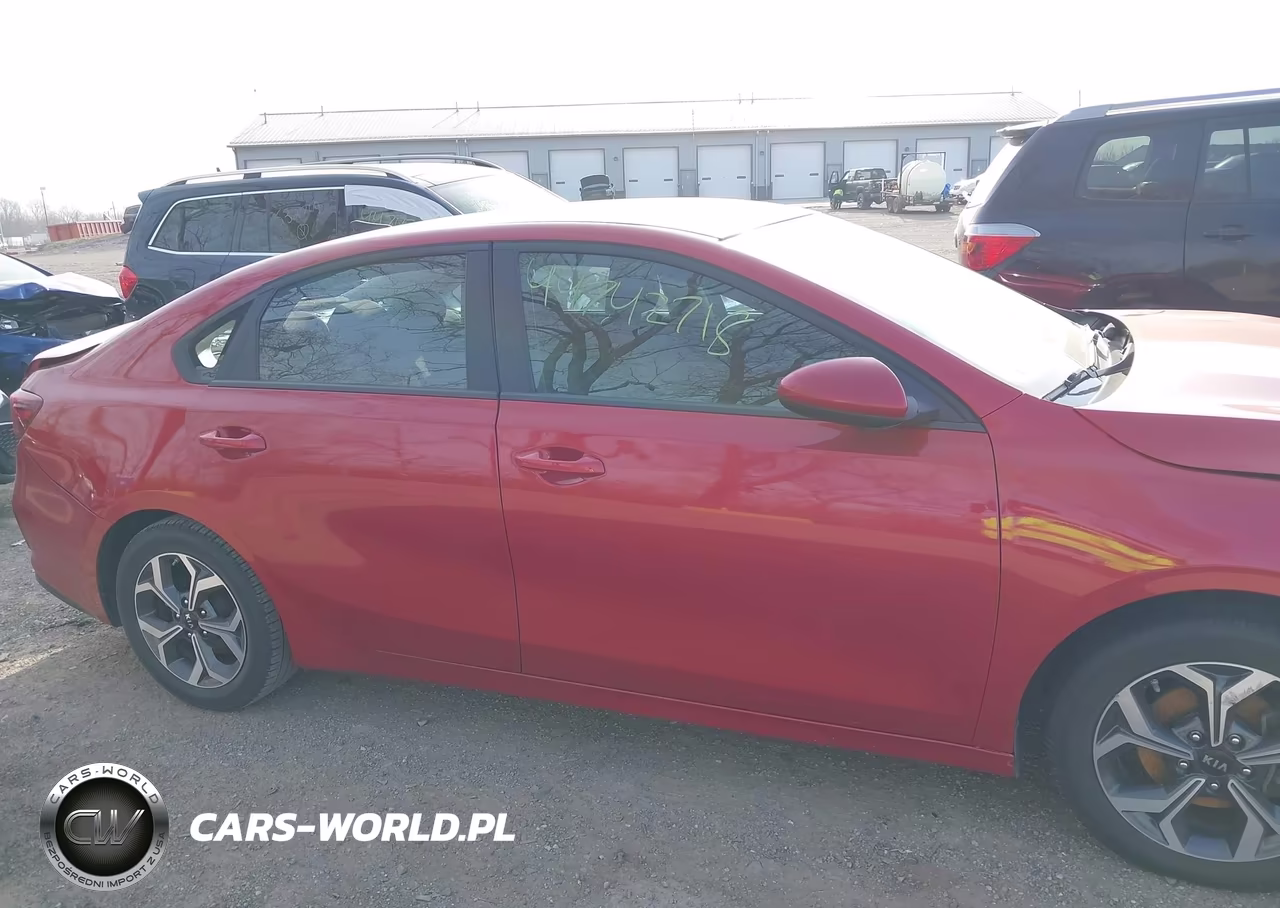 2019 Kia Forte Lxs VIN:3KPF24AD5KE122103 - 13