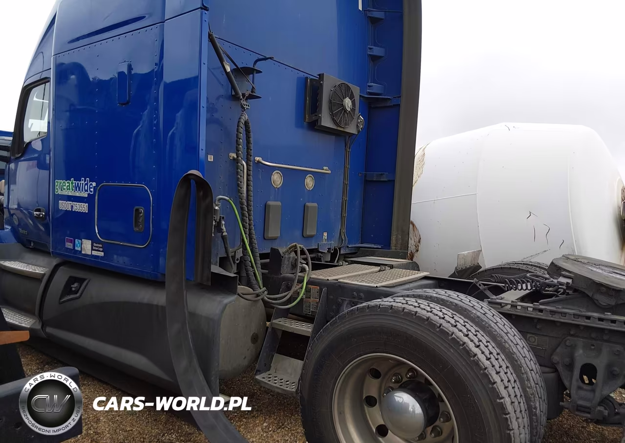 2021 Kenworth T680 VIN:1XKYDP9X8MJ438169 - 11