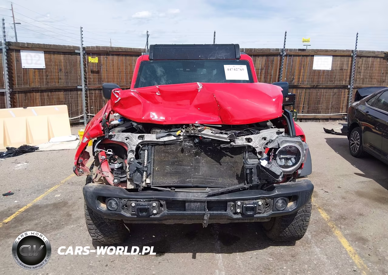 2023 Ford Bronco Black Diamond VIN:1FMEE5DP4PLC08222 - 13