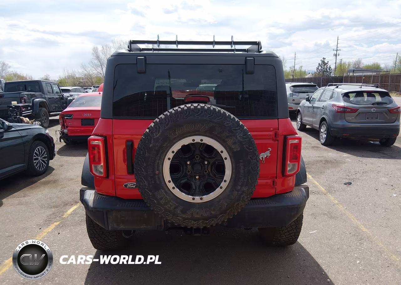 2023 Ford Bronco Black Diamond VIN:1FMEE5DP4PLC08222 - 17