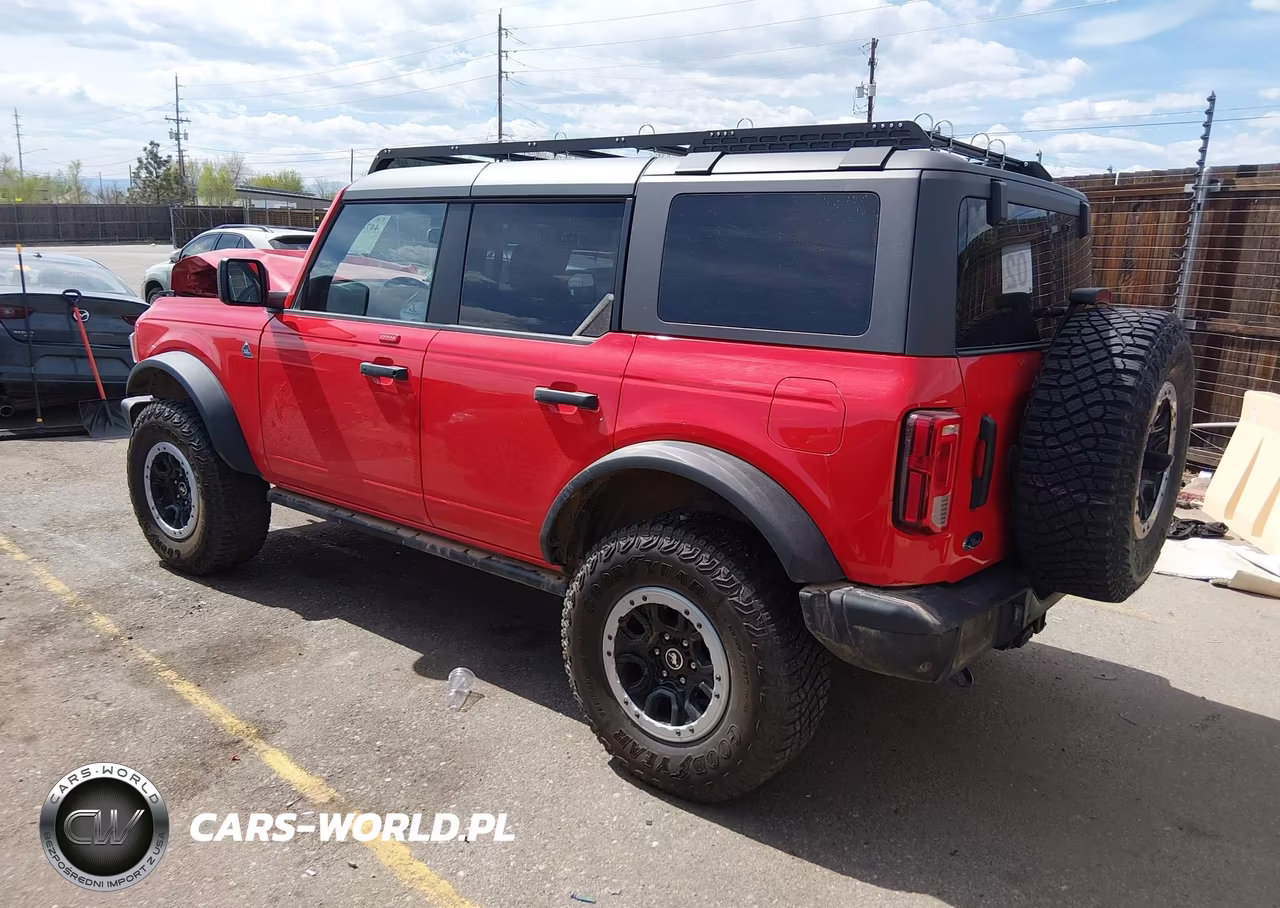2023 Ford Bronco Black Diamond VIN:1FMEE5DP4PLC08222 - 3