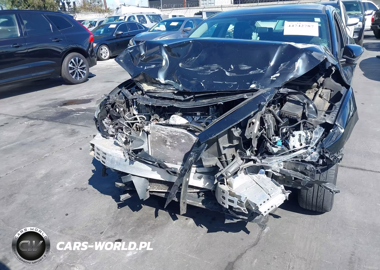 2018 Honda Civic Lx VIN:2HGFC2F52JH568684 - 13