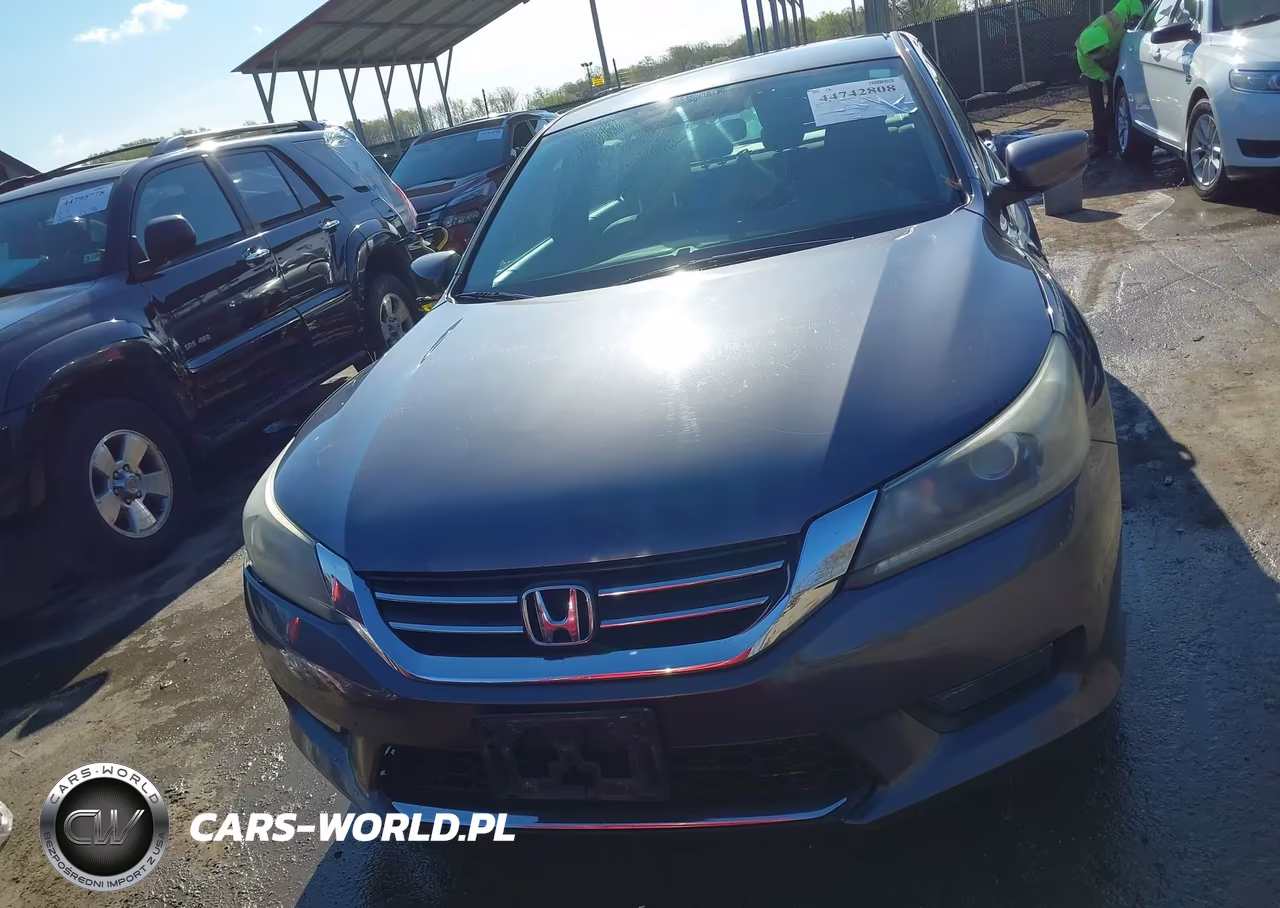 2014 Honda Accord Sport VIN:1HGCR2F59EA044339 - 13